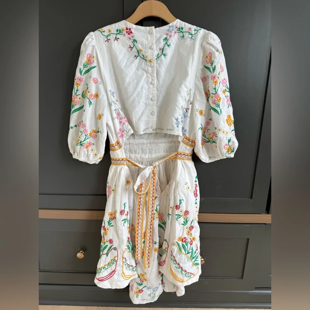 Anthropologie Deep V White Cotton Dress with Colorful Floral Embroidery • L - Picture 7 of 17